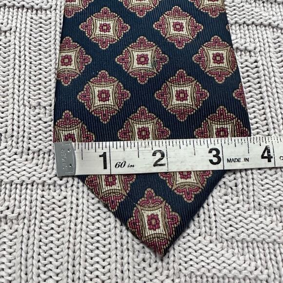 Vintage Coach black geometric Italian silk tie - Picture 6 of 6